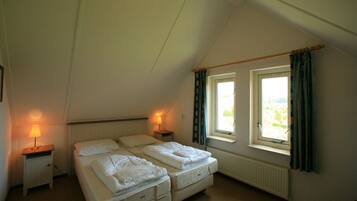 House | 2 bedrooms, individually furnished, bed sheets