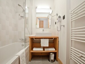 Apartment | Bathroom - Chatel Ski Apt Near Gondola (Chatel)