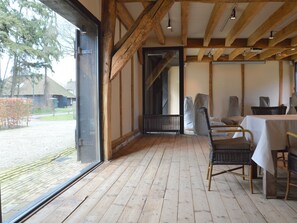 Dining - Spacious Mansion near Lake in Ulvenhout (Ulvenhout)