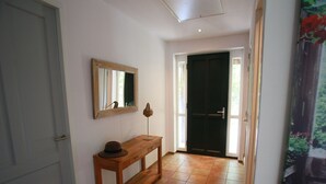 Unclassified image, 5 of 26, button - Cozy House With a Sauna and hot tub Surrounded by Nature (Onstwedde)