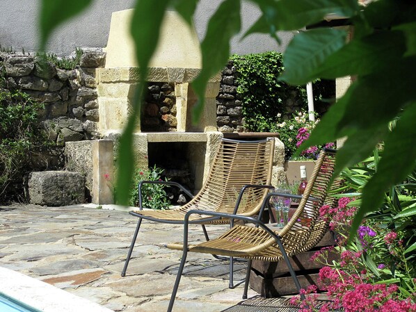 Balcony - Beautiful Villa in Fournès With Swimming Pool (Fournes)