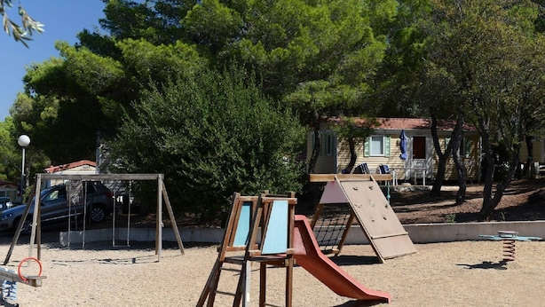 Children's area - Cap D'agde Bungalow Retreat (Agde)