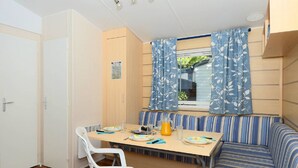 House | Living room - Cap D'agde Bungalow Retreat (Agde)