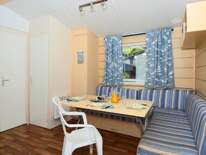 House | Living room - Cap D'agde Bungalow Retreat (Agde)