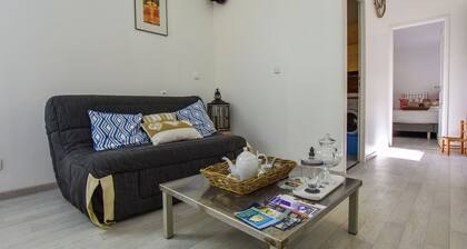 Cozy Holiday Home in Rochefort With Private Terrace