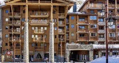 Savoyards and Rustic Studio in the Heart of Val D'isère