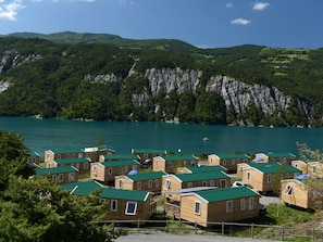 Exterior - Mobile Home on the Largest Water Reservoir in Hautes-alpes (Le Lauzet-Ubaye)