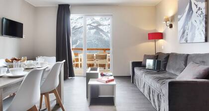 Chalet in Praroustan With Mountain Views