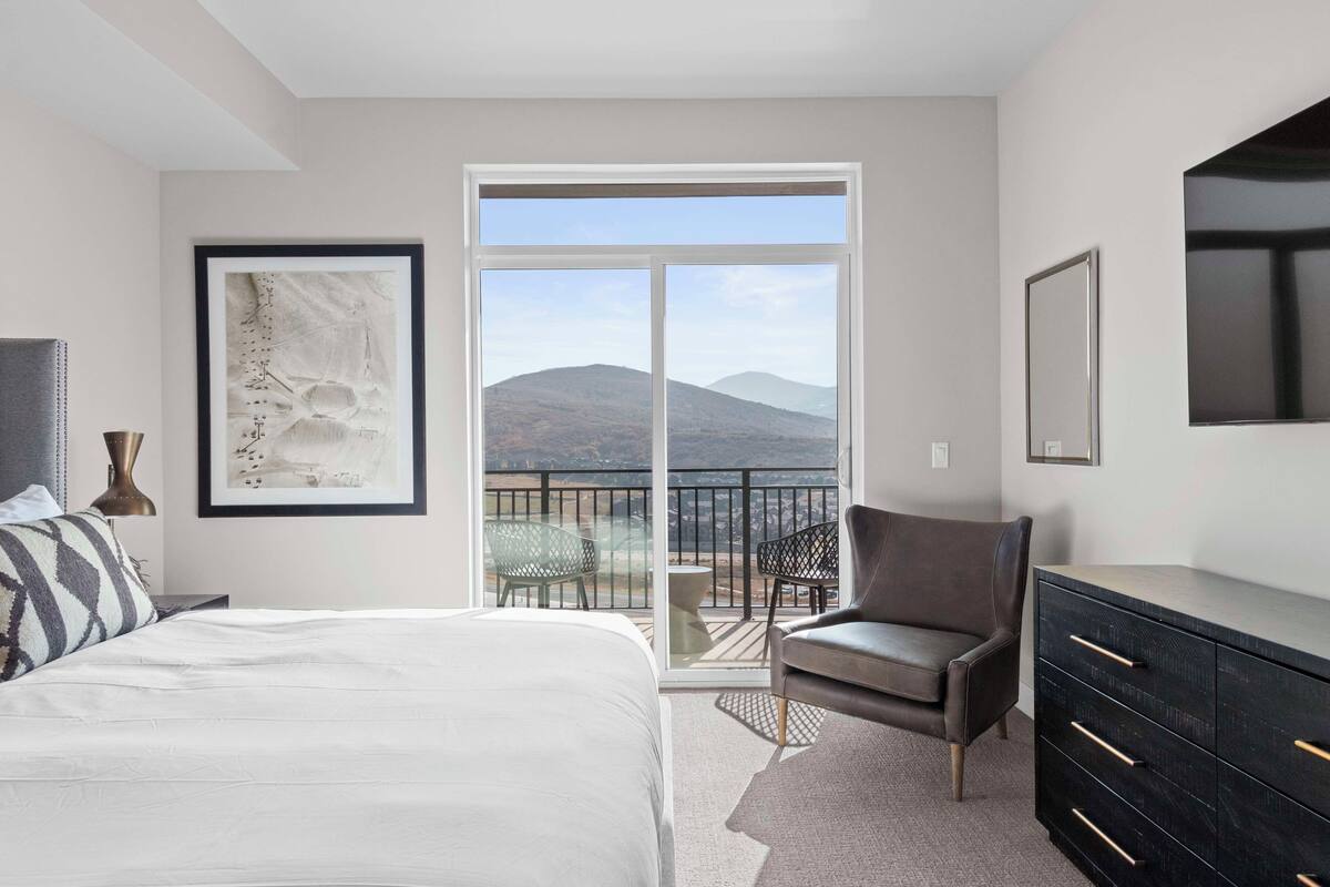 Suite (St. Moritz Penthouse) | Premium bedding, free WiFi, bed sheets