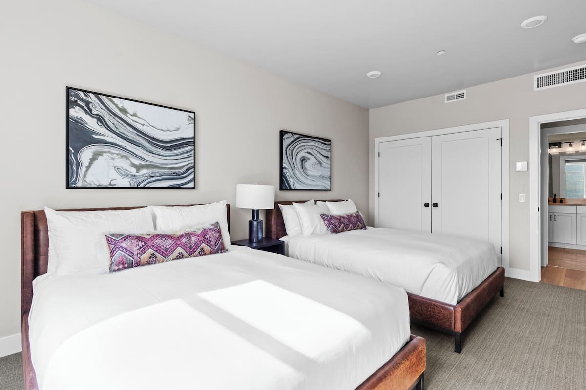1 habitación, ropa de cama de alta calidad, wifi gratis y ropa de cama