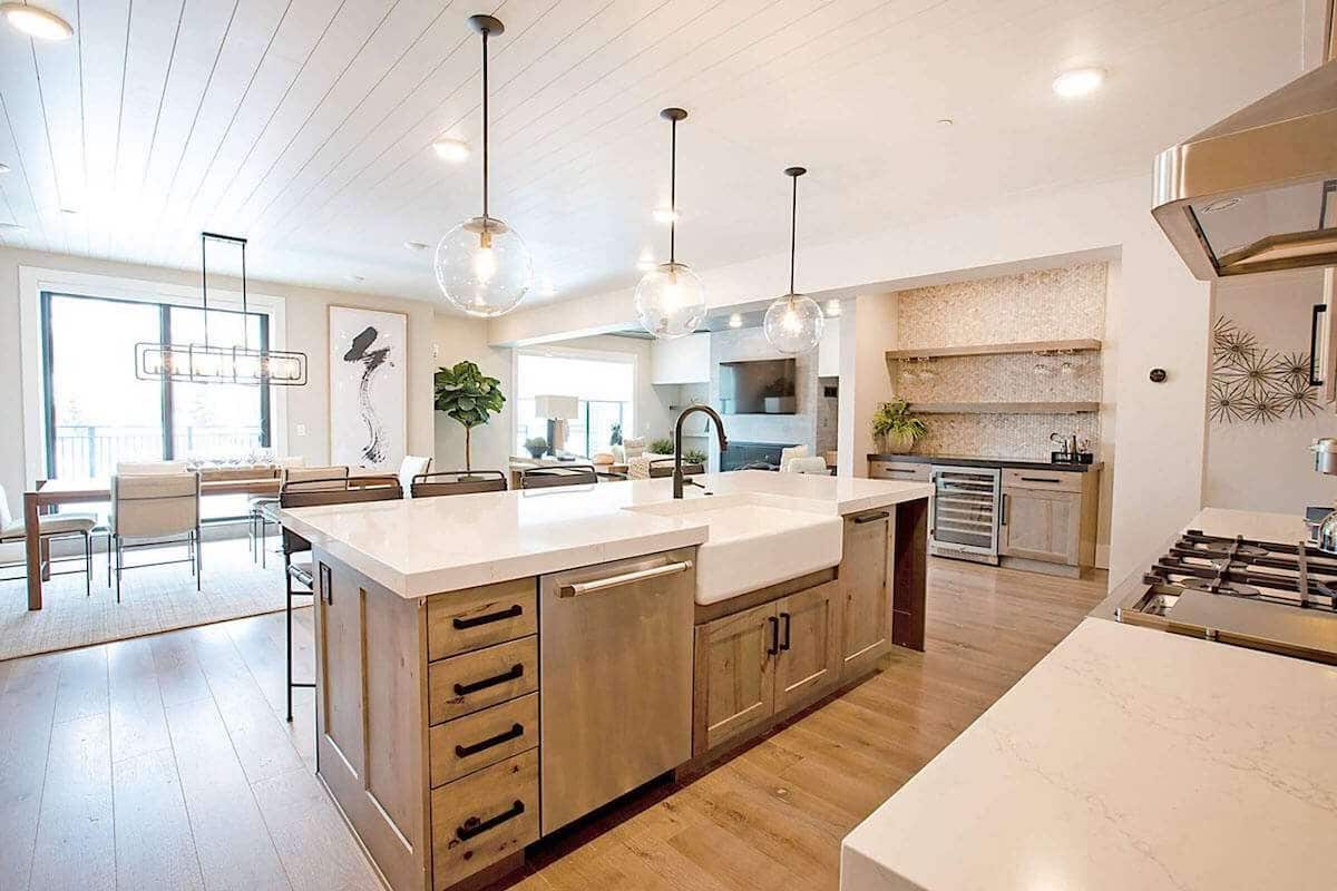 Penthouse (Courchevel Suite) | Private kitchen | Coffee/tea maker, fridge, microwave, freezer