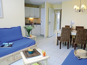 Living room - Mediterranean Apartment on the Gorgeous Peninsula of Giens (Hyeres)
