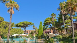 Exterior - Mediterranean Apartment on the Gorgeous Peninsula of Giens (Hyeres)