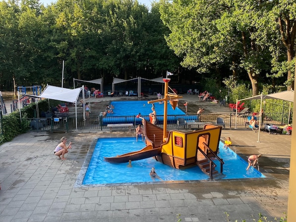 Chalet | Pool | Outdoor pool