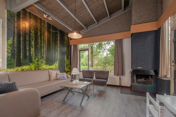 Bungalow | Living room | TV