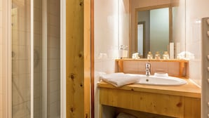 Unclassified image, 4 of 27, button - Savoyards and Rustic Studio in the Heart of Val D'isère (Val-d'Isere)