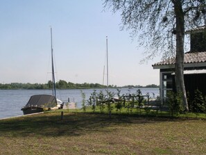Exterior - Comfortable Villa With Combi-microwave, Near Terherne (Terherne)