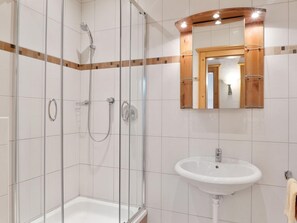 Apartment | Badezimmer