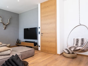 3 bedrooms, bed sheets - Holiday Home With State of the art Fixtures in Piesendorf (Piesendorf)