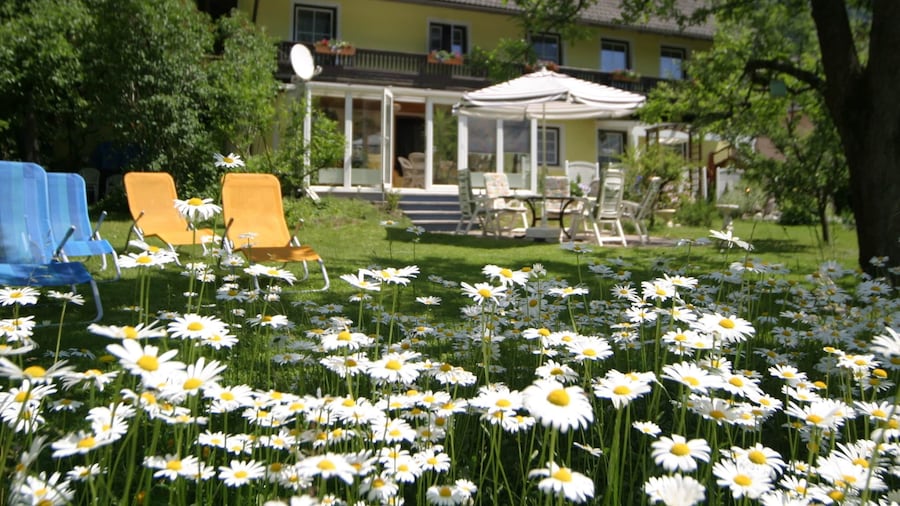 Charming Apartment in Feld am See, Near the Lake