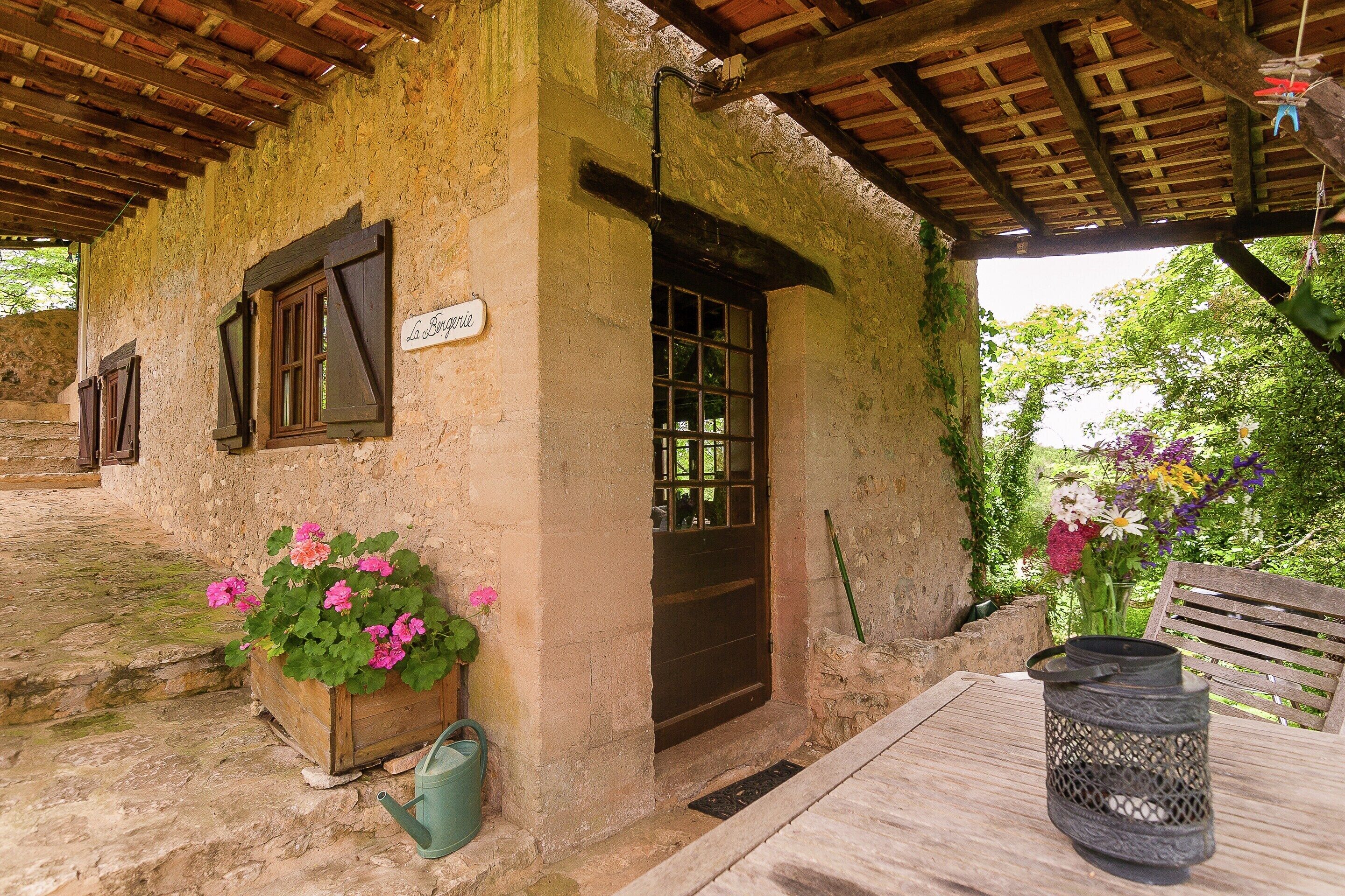 Cottage | Balcony