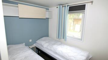 2 bedrooms, individually furnished