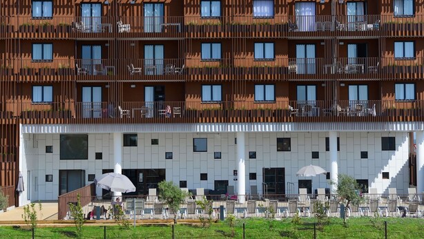 Unclassified image, 1 of 9, button - Stylish Coastal Retreat (Sète)