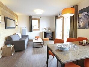 Apartment | Living room - Apartment on Slopes in Les Menuires (Les Belleville)