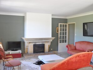Villa | Living room | Fireplace, DVD player, MP3 dock - Spacious Villa in Saze With Private Terrace (Saze)