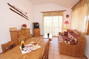 Chalet | Dining - Chalet in Villarodin Near Lake (Villarodin-Bourget)
