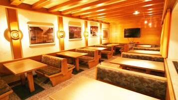 Tempat makan