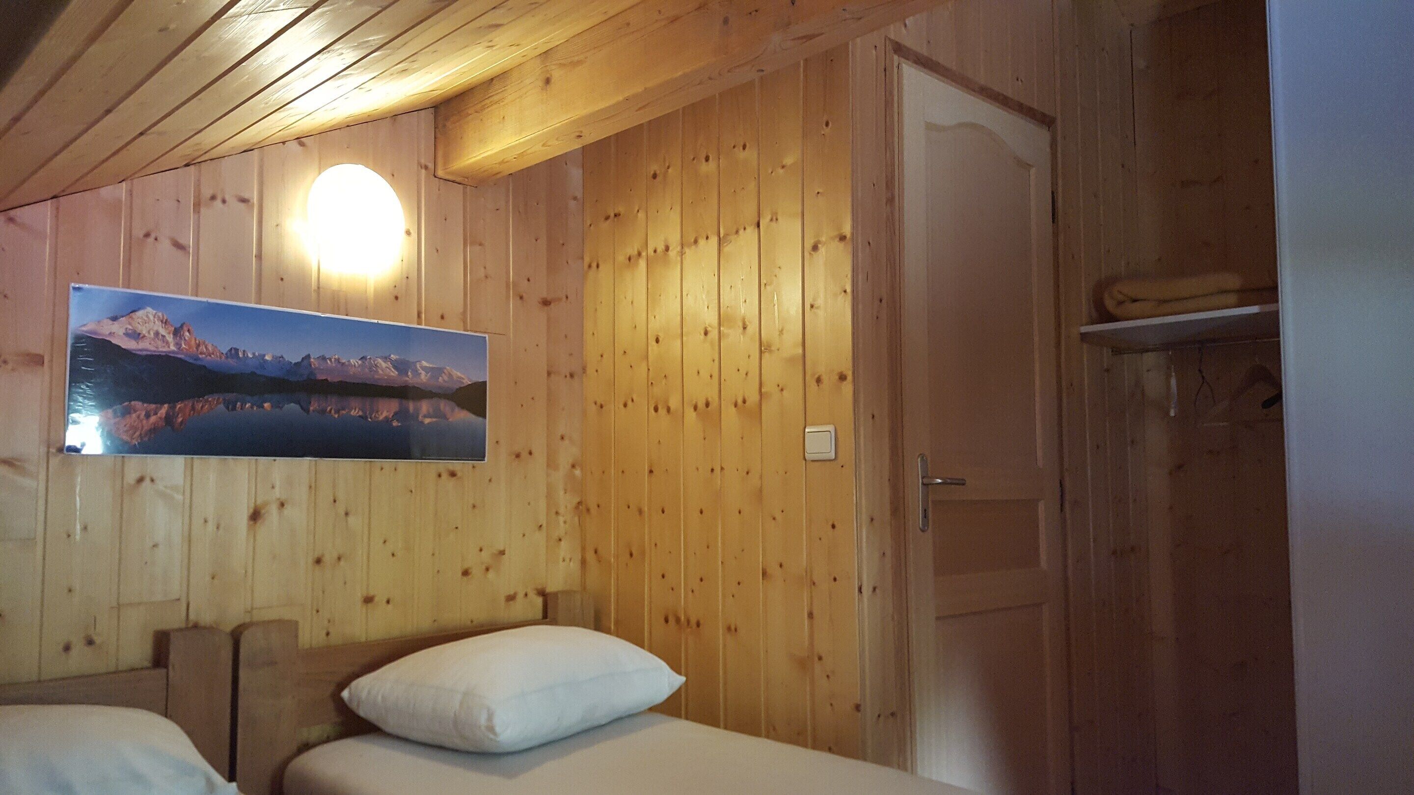 Chalet | 4 bedrooms, individually furnished