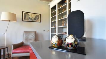 2 chambres, ameublement personnalisé, draps fournis