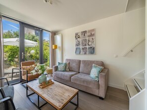 House | Living room - Holiday Home With Sauna (Egmond aan den Hoef)