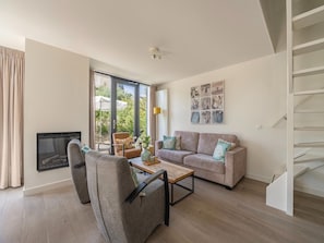 House | Living room - Holiday Home With Sauna (Egmond aan den Hoef)