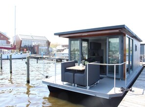 บ้านเคลื่อนที่ | ระเบียง