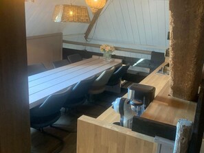 Dining - Traditional Farmhouse in Egmond aan den Hoef With Sauna (Egmond aan den Hoef)