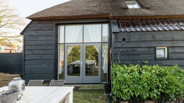Exterior - Traditional Farmhouse in Egmond aan den Hoef With Sauna (Egmond aan den Hoef)