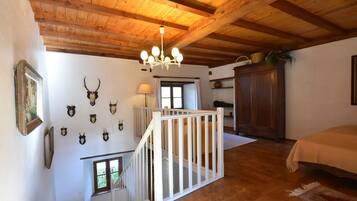 House | 2 bedrooms, individually furnished, bed sheets