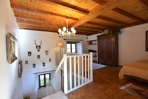 House | 2 bedrooms, individually furnished, bed sheets - Saint-sauveur Hideaway (Saint-Sauveur-Villages)