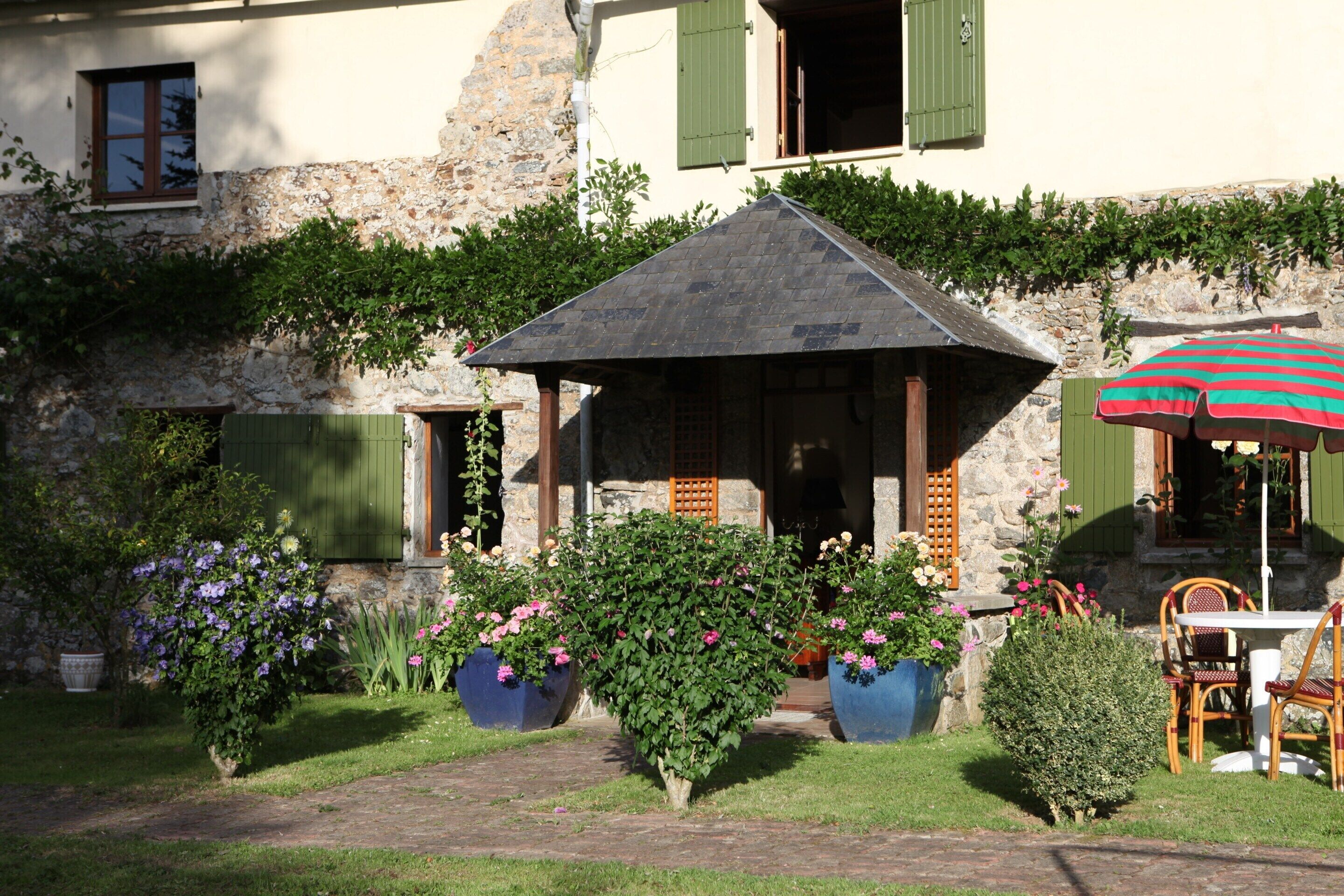 House | Bahagian luar