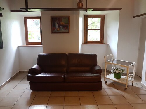 Saint-sauveur Hideaway