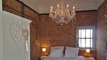 House | 1 bedroom, bed sheets