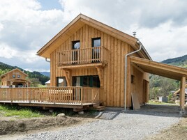 Chalet | Exterior