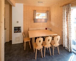 Chalet | Dining