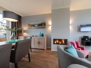 House | Living room - Holiday Home in Colijnsplaat by the Lake (Colijnsplaat)