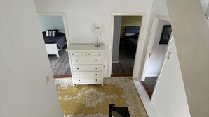 7 bedrooms, iron/ironing board, cribs/infant beds