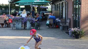 Chalet | Outdoor dining