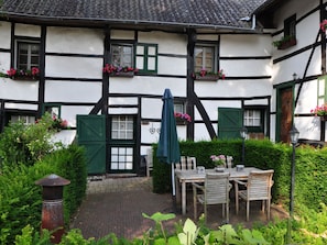 Apartment | Balcony - Cozy Apartment in Mechelen Limburg With Terrace (Mechelen)
