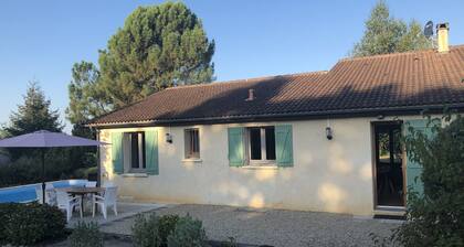 Cozy Villa in Boissières With Swimming Pool
